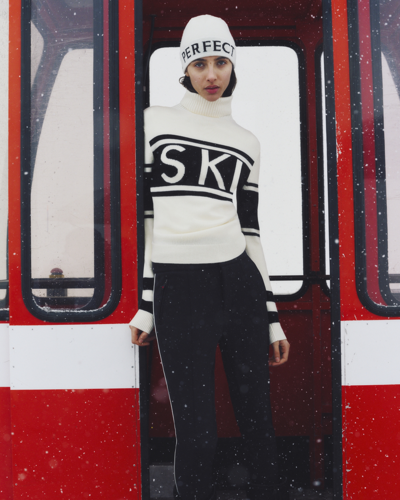 Luxury Ski Wear & Fashionable Ski Clothes | Perfect Moment US