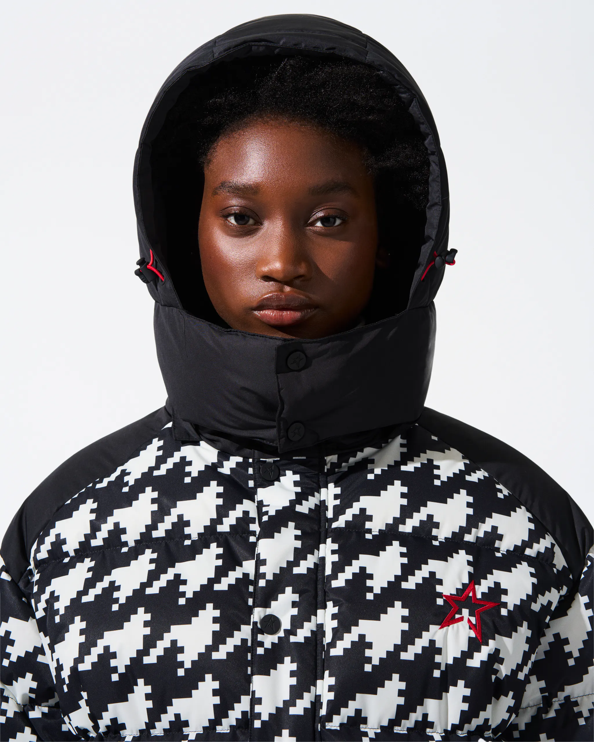 Houndstooth Moment Puffer | Perfect Moment