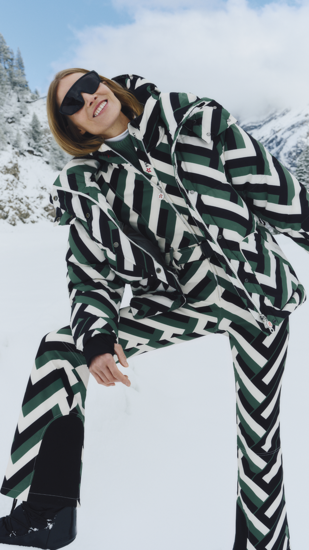 Luxury Ski Wear & Fashionable Ski Clothes | Perfect Moment